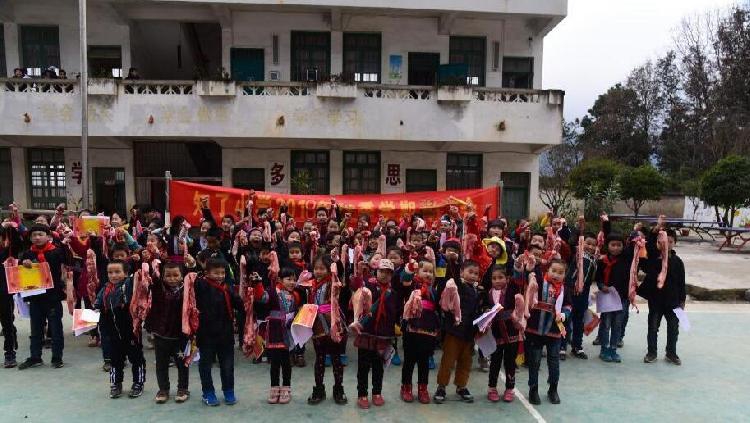 中国人民解放军仪仗分队将参加越南八月革命暨越南国庆80周年纪念活动截图0