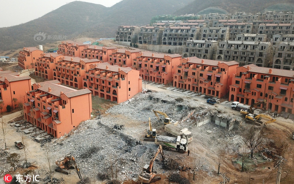 深中大桥西人工岛开始试运营，用于文化和旅游用途。截图1