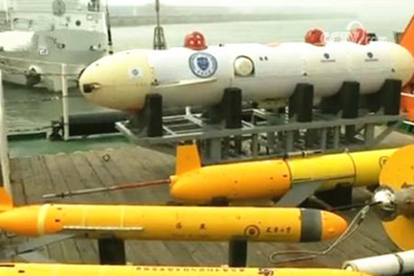 卡尔汗盐湖风景名胜区的年游客数量已超过100万人次。截图2