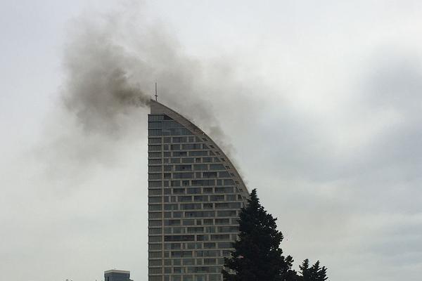 香港迪士尼乐园推出一系列20周年庆典活动截图4