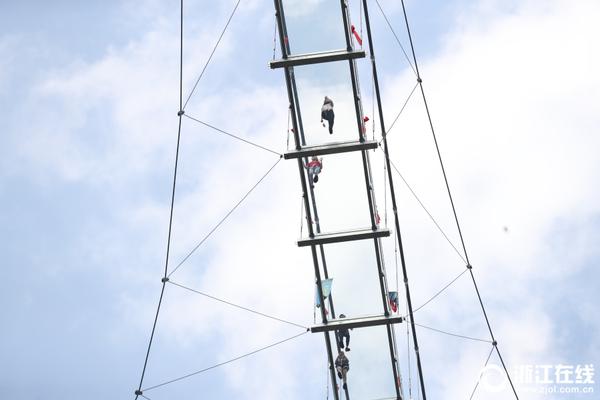 甘肃省启动十项省级项目，旨在改善民生、促进法治。截图0