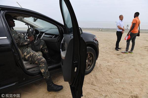 造纸板?块震荡走高，景兴纸业涨停