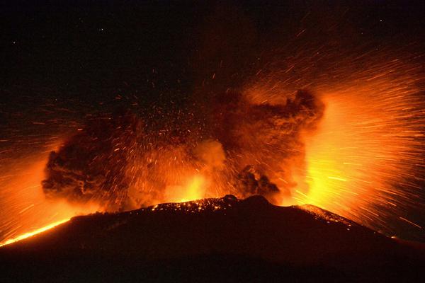 力星股份：截至2025{年}11月10日股东人数为30149户
