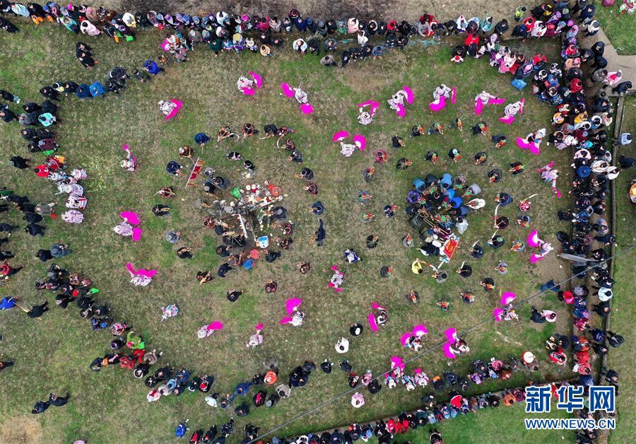 帮助受灾民众尽快恢复正常生产和生活截图1